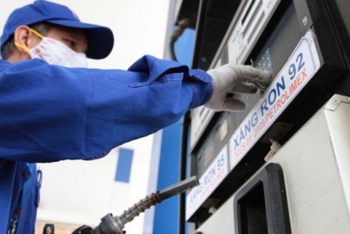 Tính riêng kinh doanh xăng dầu, Petrolimex lãi 260 tỷ đồng trong nửa đầu 2014